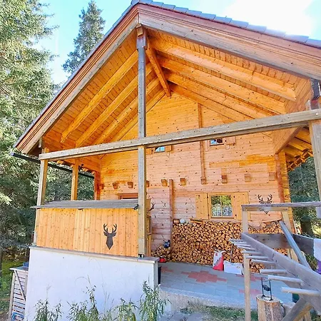 Zirbenwaldhuett'n By Interhome בית נופש Turracher Hohe