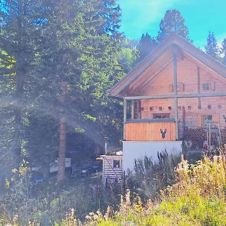 Tatil Evi Zirbenwaldhuett'n By Interhome Turracher Hohe