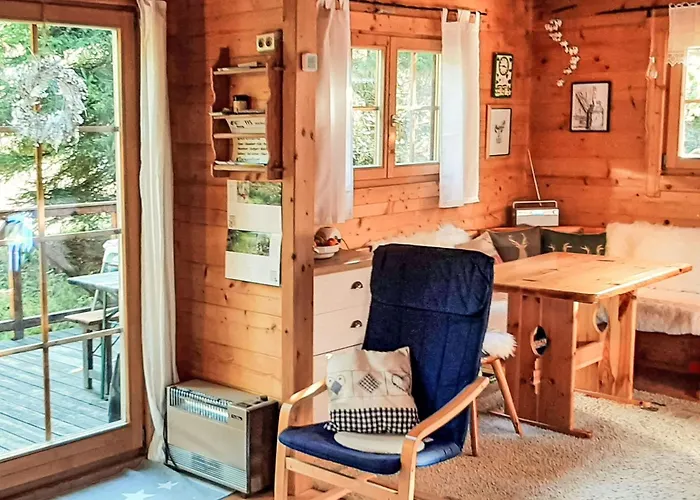 Zirbenwaldhuett'n By Interhome