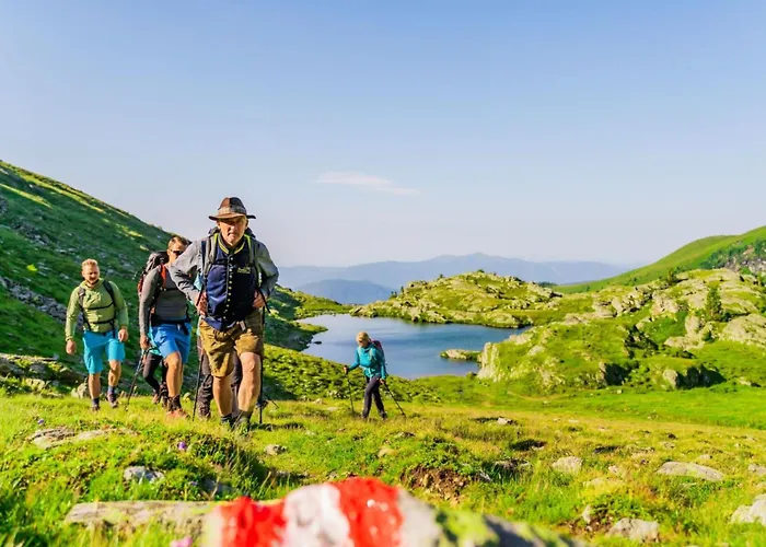 בית נופש Zirbenwaldhuett'n By Interhome *